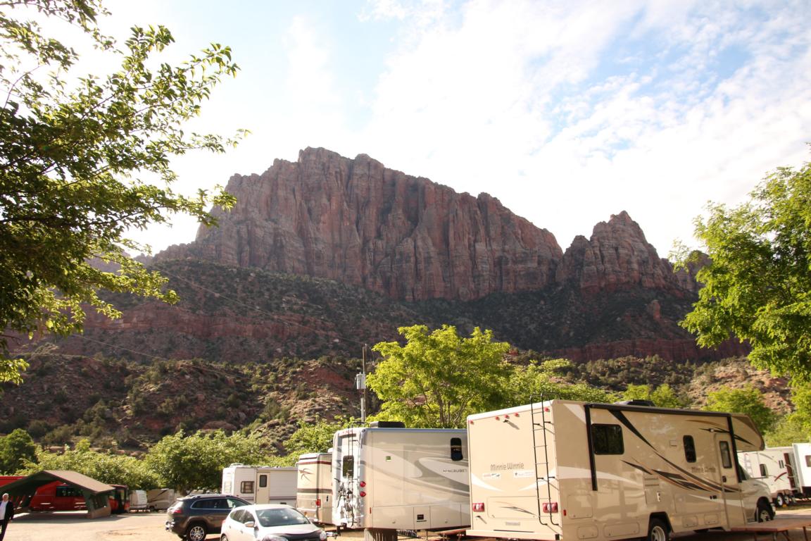 Bild "USA 2016:Campground_Zion.JPG"