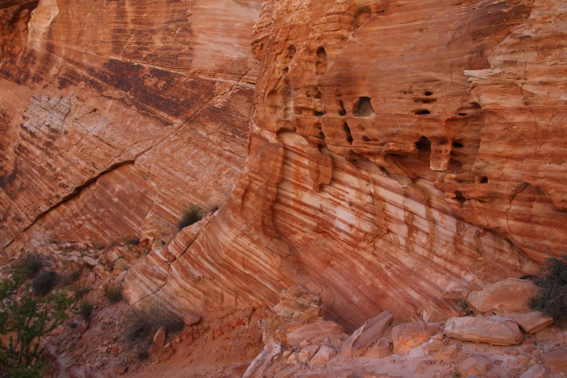 Bild "USA 2016:VoF_Rote_Wand.JPG"